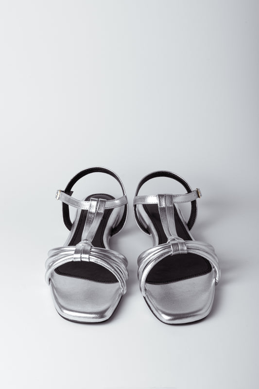Luna Loop Silver Vegan Sandals